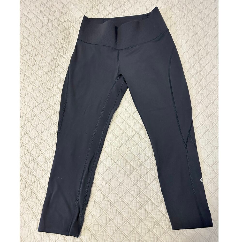 Lululemon Women’s Leggings thick waistband black size 10?